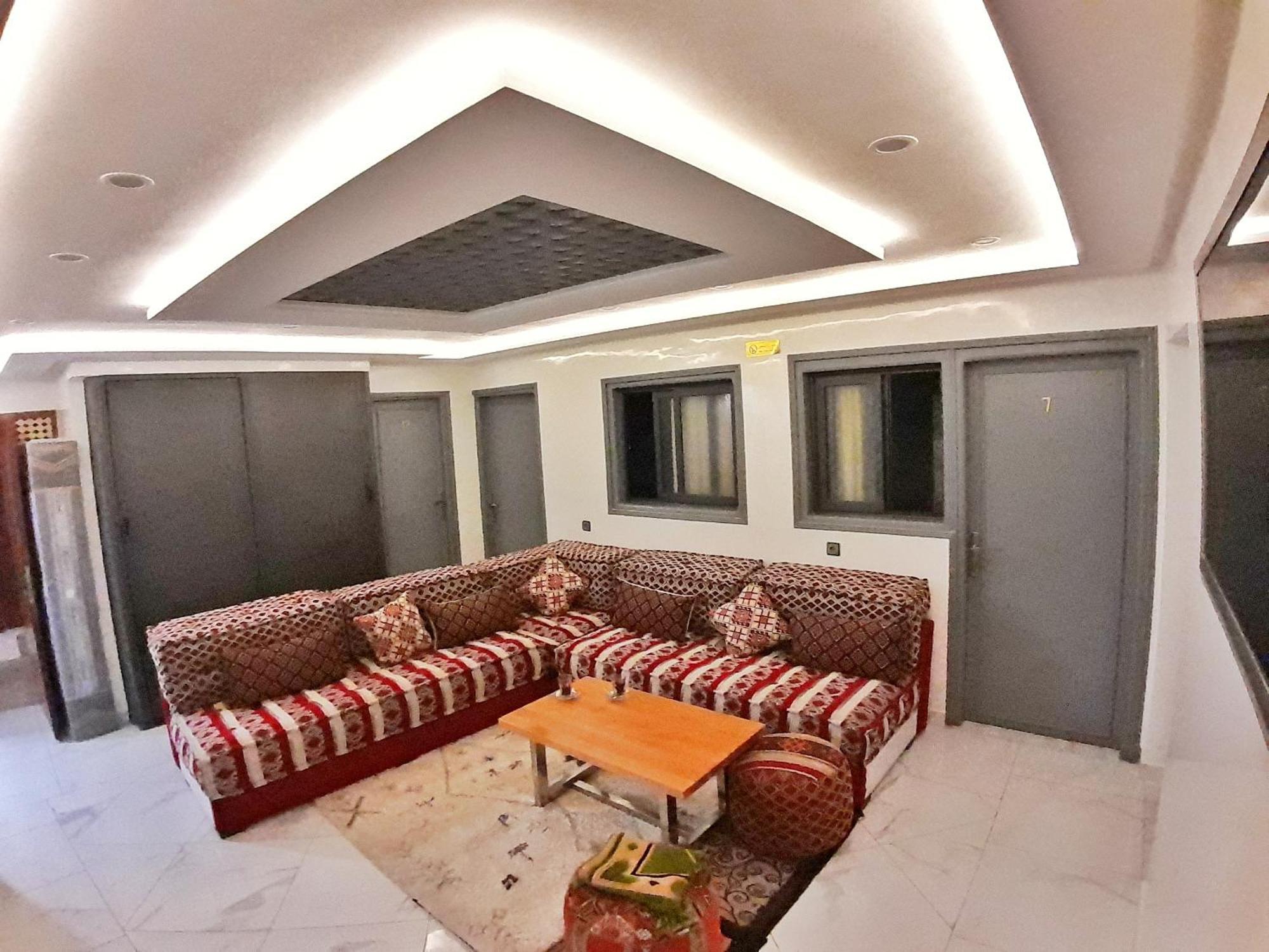 Hotel Restaurant Bougafer Мидельт Экстерьер фото